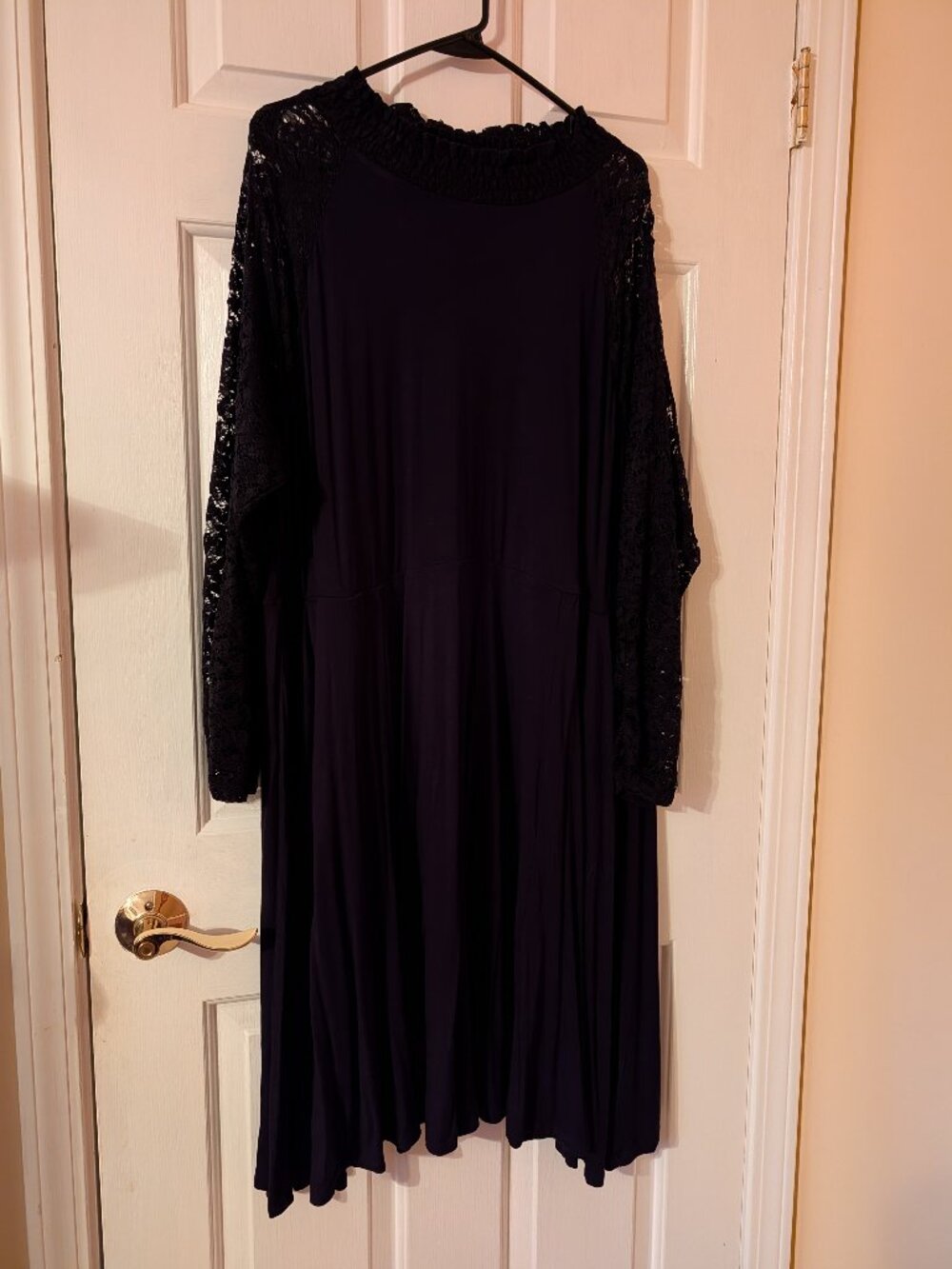 Torrid Supersoft Lace Sleeve Skater Dress ~ 3/3X/22-24